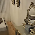 Апартаменти Forestview Dream *