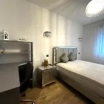 Апартаменти Forestview Dream